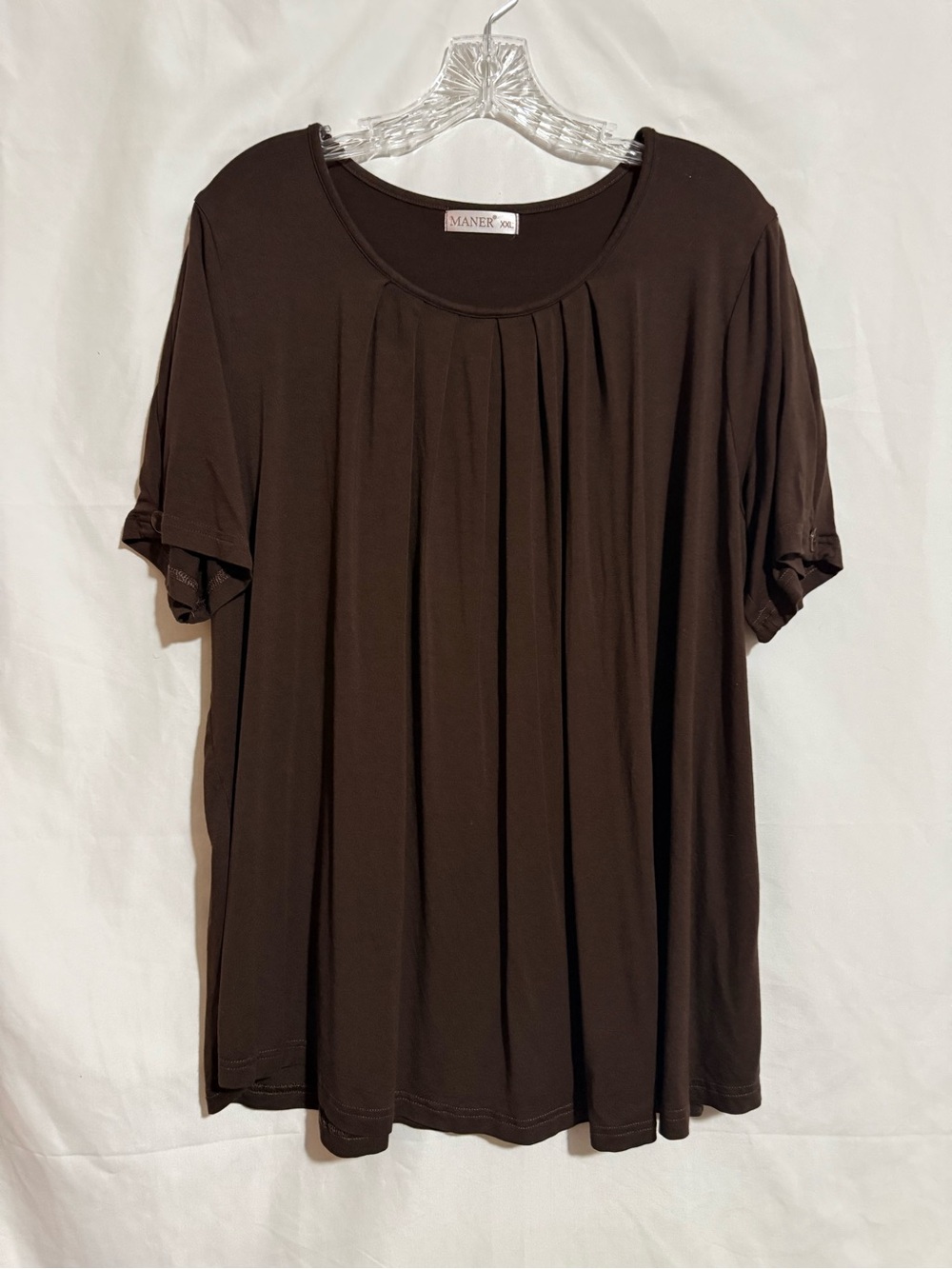 MANER Women’s 2X Plus Brown Solid Knit Round Neck Pleated Button Pullover Top